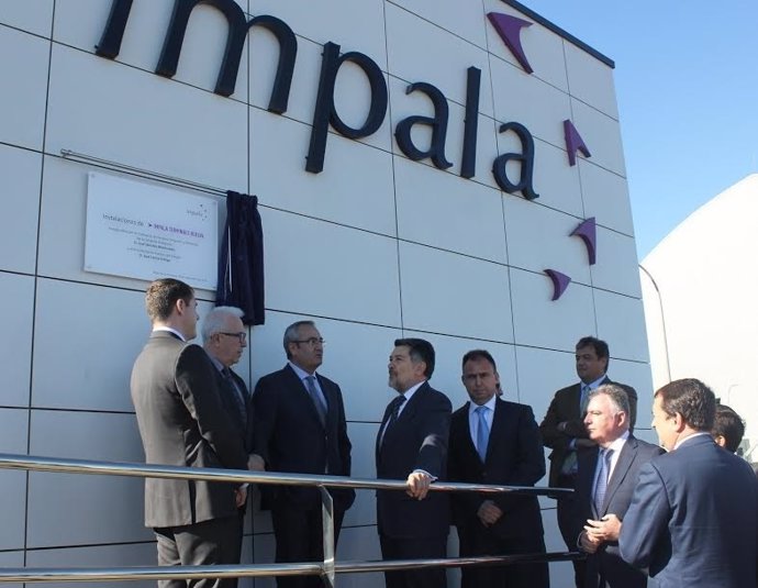 Inauguración del centro de Impala en el puerto de Huelva.