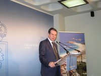 Caballero (PSOE) apoya la acción de la Gestora sobre los diputados díscolos: "cuando algo se vota, se tiene que aceptar"