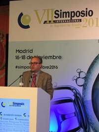 Expertos alertan que la información genética masiva en reproducción asistida ha "desbordado" a la legislación española