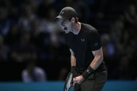 Murray gana la 'batalla' a Nishikori y mantiene el pulso con Djokovic