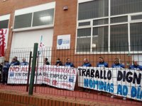 Trabajadores de Segur Ibérica de A Coruña denuncian el impago de salarios a 50 empleados