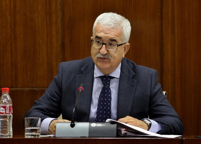 El consejero de la Presidencia y Administración Local, Manuel Jiménez Barrios