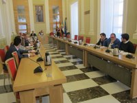 PSOE y Cáceres Tú abandonan el Pleno extraordinario sobre el Plan de Empleo Social como motivo de protesta