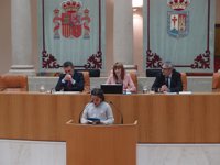 El Parlamento de La Rioja anima a los niños a reivindicar sus derechos