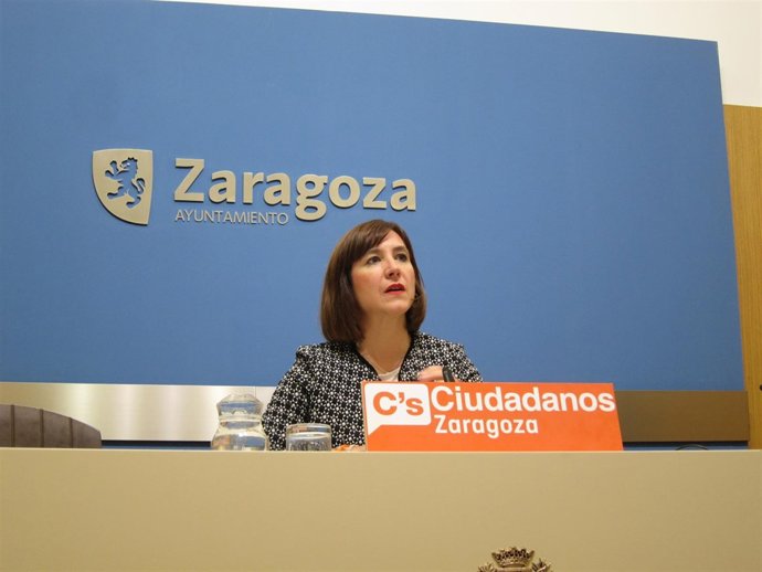 FOTOS PORTAVOCES DEBATEE