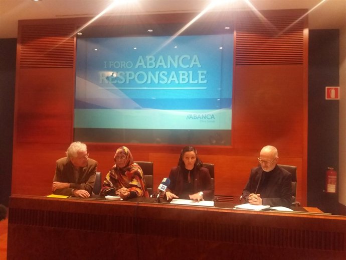 Abanca impulsa un foro para promover el desarrllo de la RSC