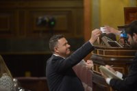 Un diputado de Podemos agradece las "emotivas" palabras del Rey hacia víctimas y policías