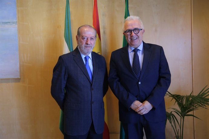 Fernando Rodríguez Villalobos (Diputación de Sevilla), y José Sánchez Maldonado 