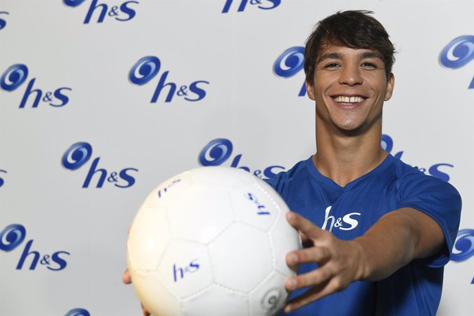 Oliver Torres