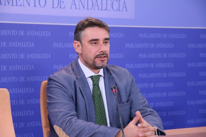 El diputado de Podemos Andalucía Juan Moreno Yagüe