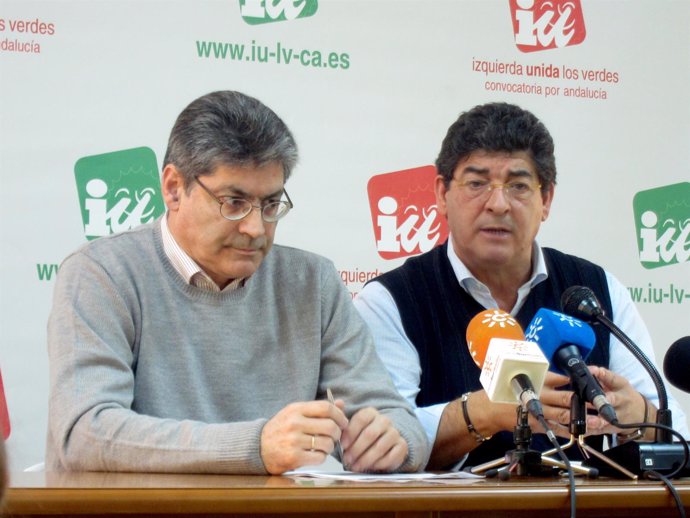 Diego Valderas Y José Luis Pérez Tapias, Hoy En Rueda De Prensa