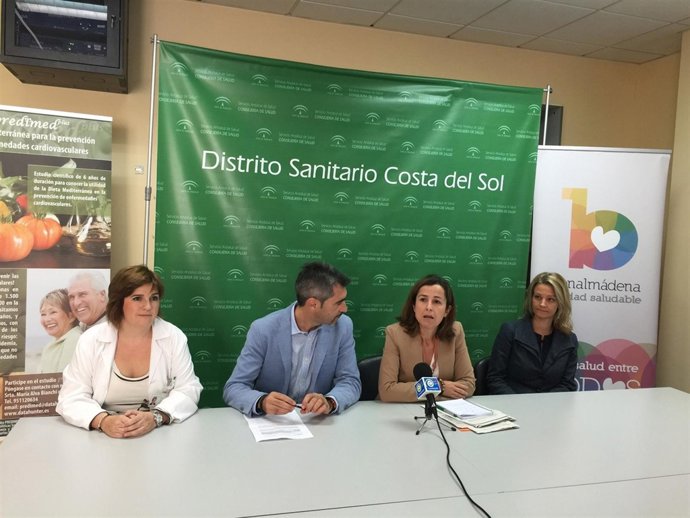 Dolores Llamas, Víctor Navas, Julia Wärnberg y Alicia Laddaga en rueda de prensa