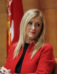 Cifuentes pide "disculpas" por sus declaraciones sobre Andalucía "si alguien se ha sentido ofendido"