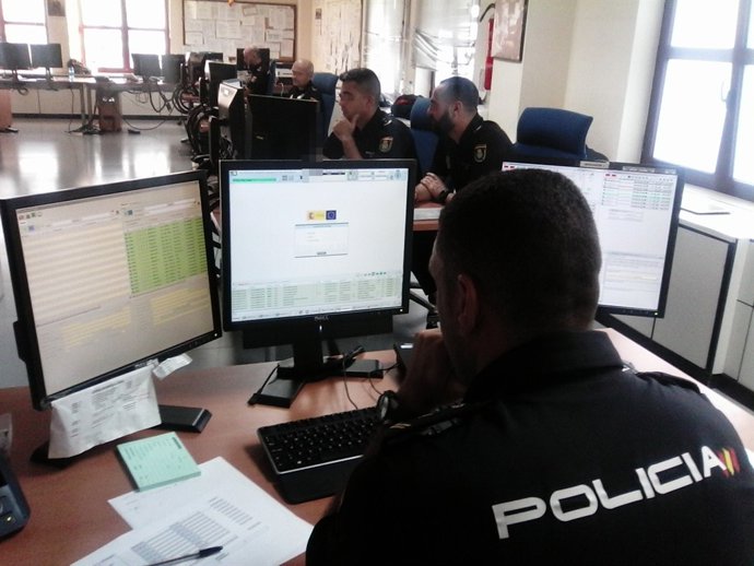 Nota De Prensa: "La Jefatura Superior De Policía De Canarias Concentra En La Sal