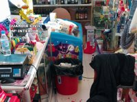 Guardia Civil detiene al presunto atracador de un comercio en Abanilla