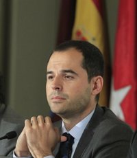 Aguado (Ciudadanos) valora como "positivo" el pacto de Gobierno de PNV y PSE-EE en el País Vasco