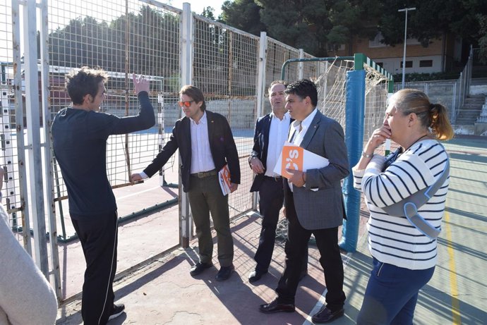 C's Almería pide más dinero para mantenimiento de colegios
