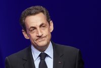 Sarkozy reconoce su derrota y anuncia que apoyará a Fillon