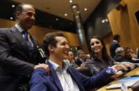 El PP recuerda a Feijóo que los actuales estatutos del partido ya permiten hacer primarias