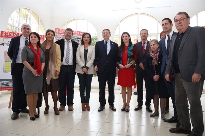 Puig y Montón, entre otros, en la presentación de obras en el Hospital Militar