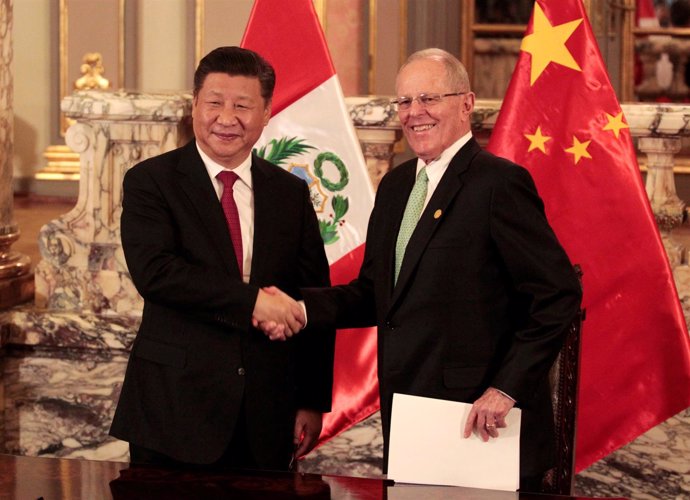 Xi Jinping y Pedro Pablo Kuczynski 