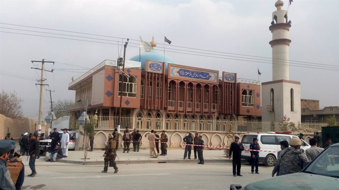 Mezquita chií objeto de un atentado en Kabul