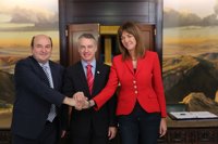 PNV y PSE confían en culminar la reforma del autogobierno vasco en esta legislatura