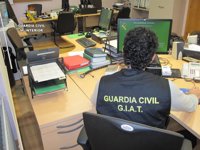 Tres detenidos en León por simular al menos 20 accidentes de tráfico