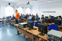 Convocadas 827 plazas de profesores visitantes españoles en Reino Unido, EEUU y Canadá