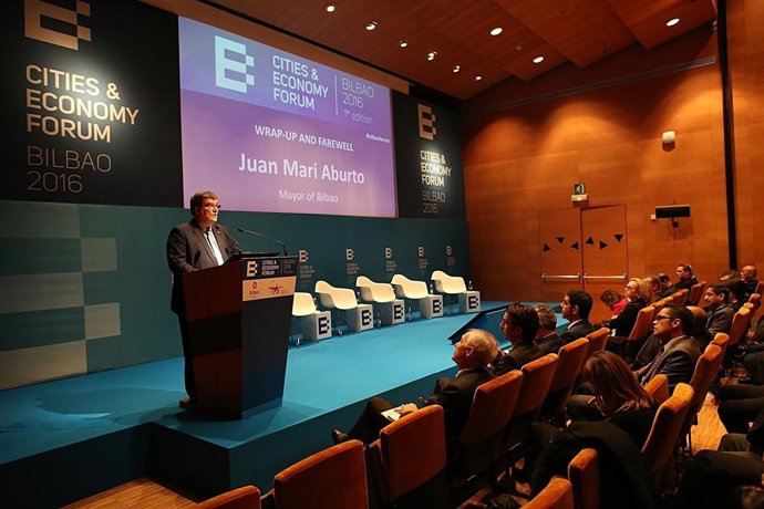 El alcalde de Bilbao, Juan Mari Aburto