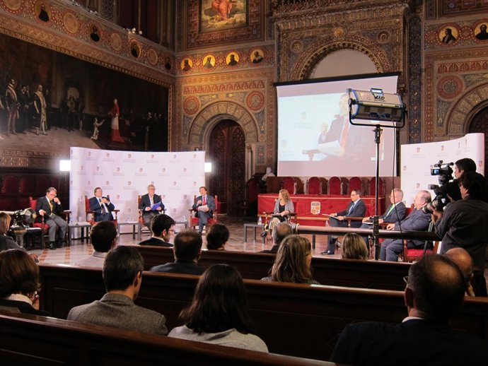 Los siete candidatos que aspiran a rector de la Universitat de Barcelona (UB) 