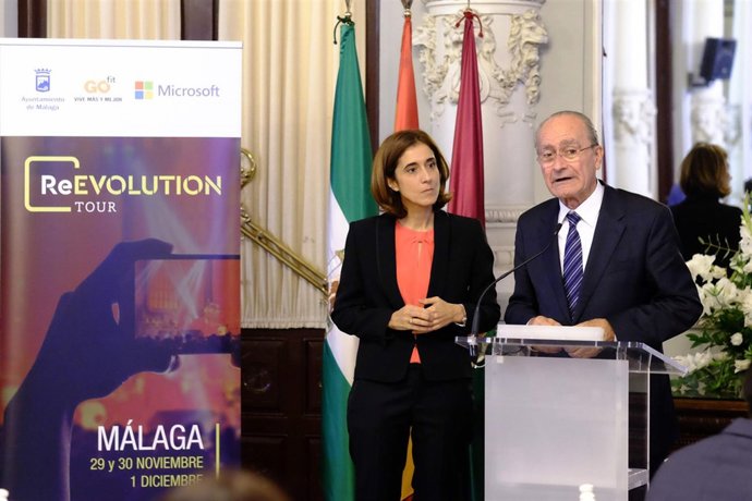 DE la Torre y López Álvarez en la presentación de Reevolution Tour