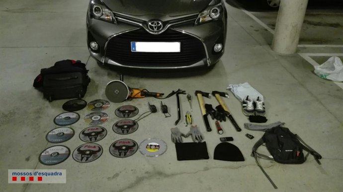 Material decomisado a ladrones en Martorell