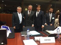 Méndez de Vigo encabeza la delegación española en la reunión de responsables de Deportes