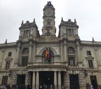 El Ayuntamiento de Valencia convoca un pleno extraordinario y decreta tres días de luto