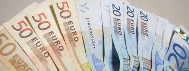 Billetes de euro, dinero