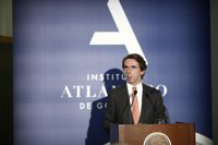 Aznar lamenta que Barberá haya muerto "habiendo sido excluida del partido al que dedicó su vida"