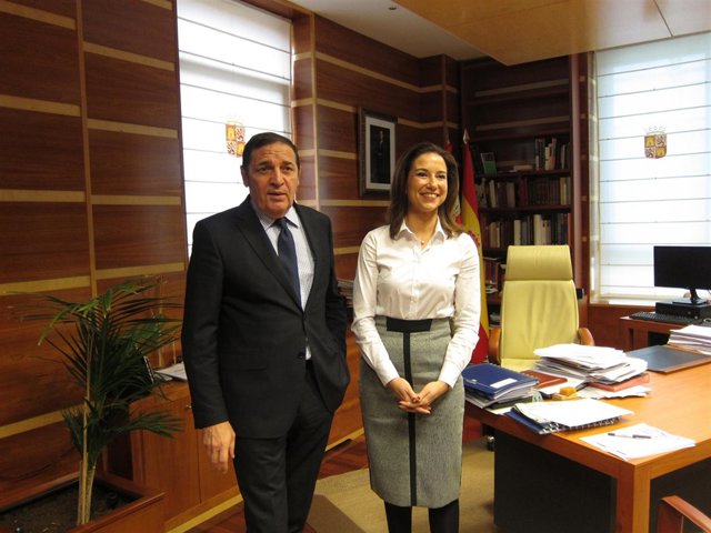 Antonio María Sáez Aguado y Raquel Martínez