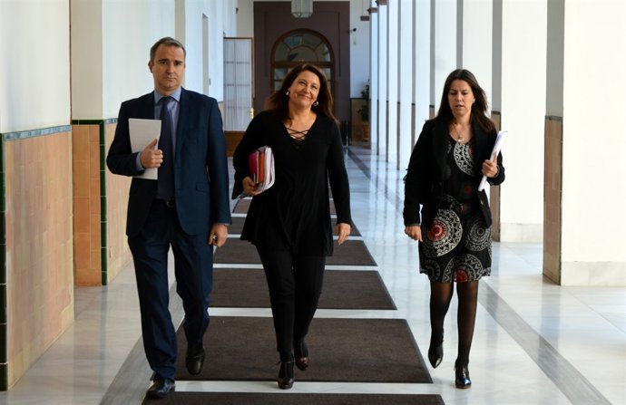 Nota, Foto Y Audio PP Andaluz. Carmen Crespo