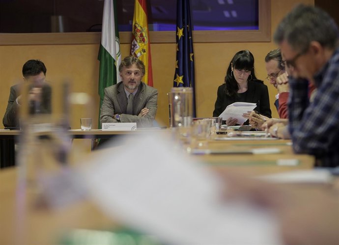 El consejero José Fiscal preside el Consejo Andaluz de Medio Ambiente
