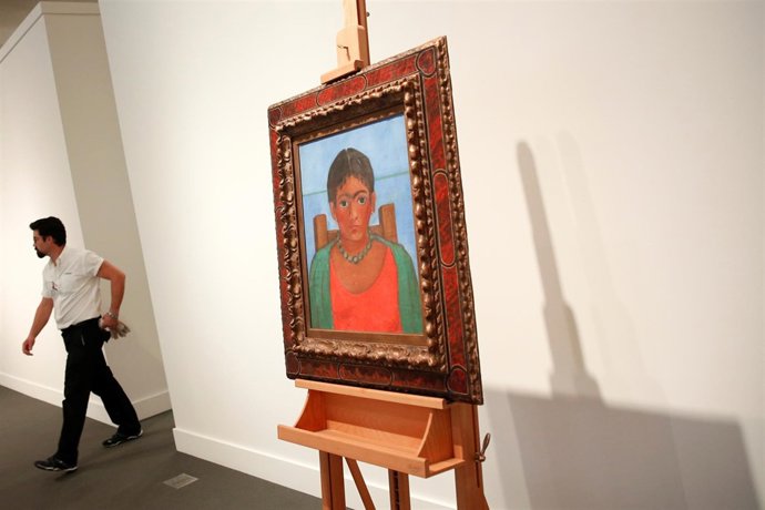 Obra de Frida Kahlo, Niña con Collar, a subasta en Sotheby's