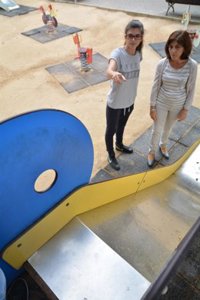 Alumna de la UPCT analiza parques de Cartagena y recomienda reponer el material de amortiguación