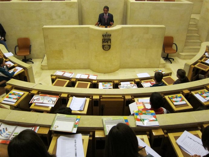 Revilla En El Parlamento 