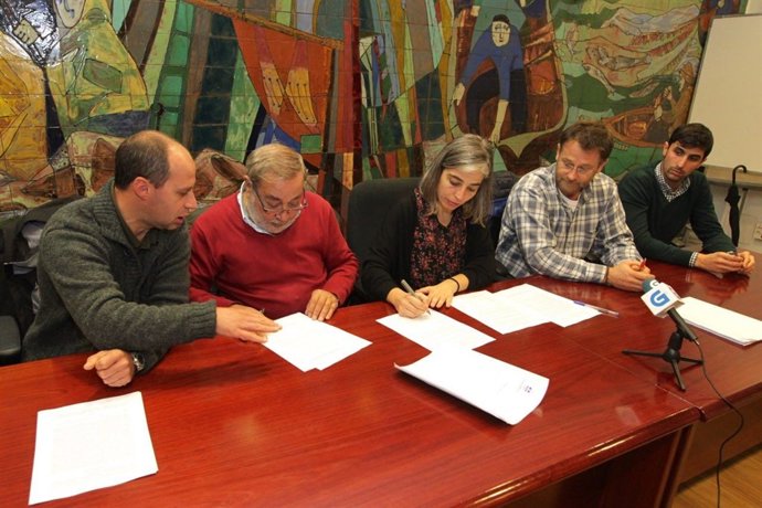 24 11 16 Nota 'Mesa Da Ría'