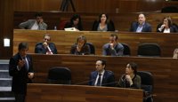 Fernández defiende su compromiso con Asturias y a las consejeras de Fomento y Agroganadería ante las críticas del PP 