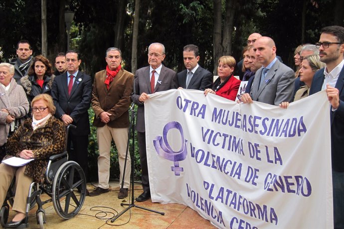 Concentración contra la violencia de género en Málaga 2017