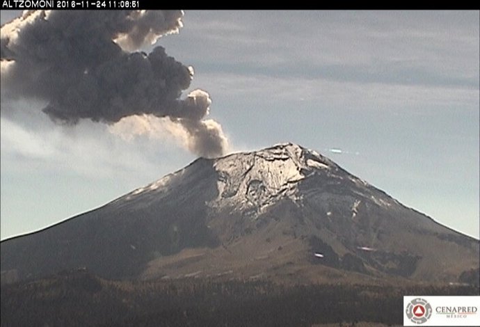Volcán Popocatépetl en México 