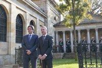 Puigdemont dice que Euskadi "siempre encontrará el apoyo de Cataluña