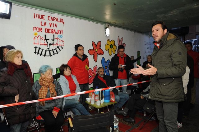 Visita de Puente al túnel peatonal de la Pilarica