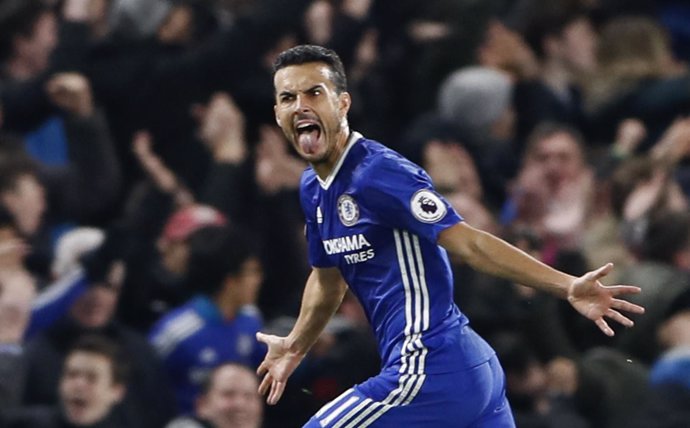 Pedro marca para el Chelsea